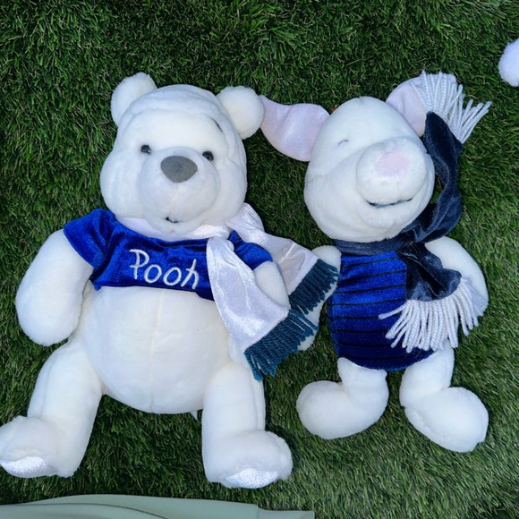 This Disney Store Exclusive pooh , piglet - Picture 1 of 3